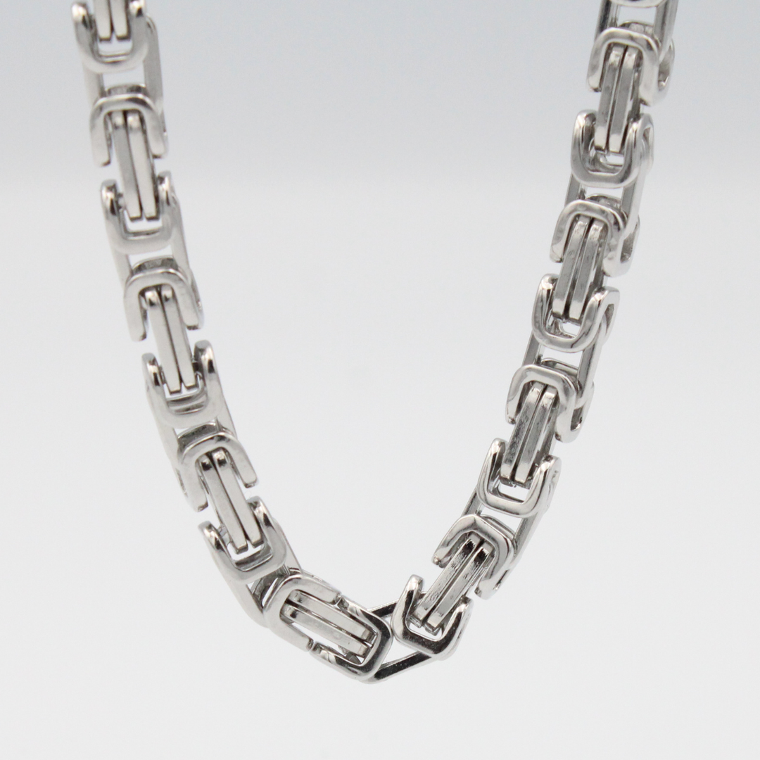 5MM BYZANTINE CHAIN NECKLACE — 18” 18K GOLD PLATED STAINLESS STEEL